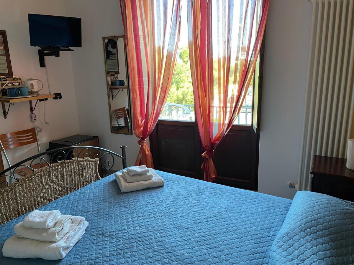 B&B Martius 2 Martano Exterior photo